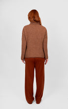 Load image into Gallery viewer, BL6629 Links Strip Pullover