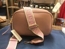 Load image into Gallery viewer, Jacinta Handbag