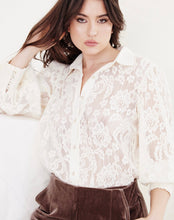 Load image into Gallery viewer, Twighlight Shirt Kamare