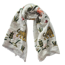 Load image into Gallery viewer, Zoda Pure Wool Scarf