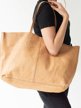 Load image into Gallery viewer, Unlined Leather Tote
