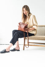 Load image into Gallery viewer, Large Essential Pouch