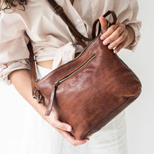 Load image into Gallery viewer, Large Essential Pouch