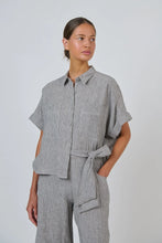 Load image into Gallery viewer, GA723 Linen Top
