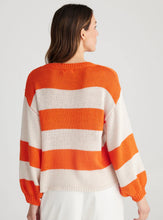Load image into Gallery viewer, Driftwood Long Sleeve Top
