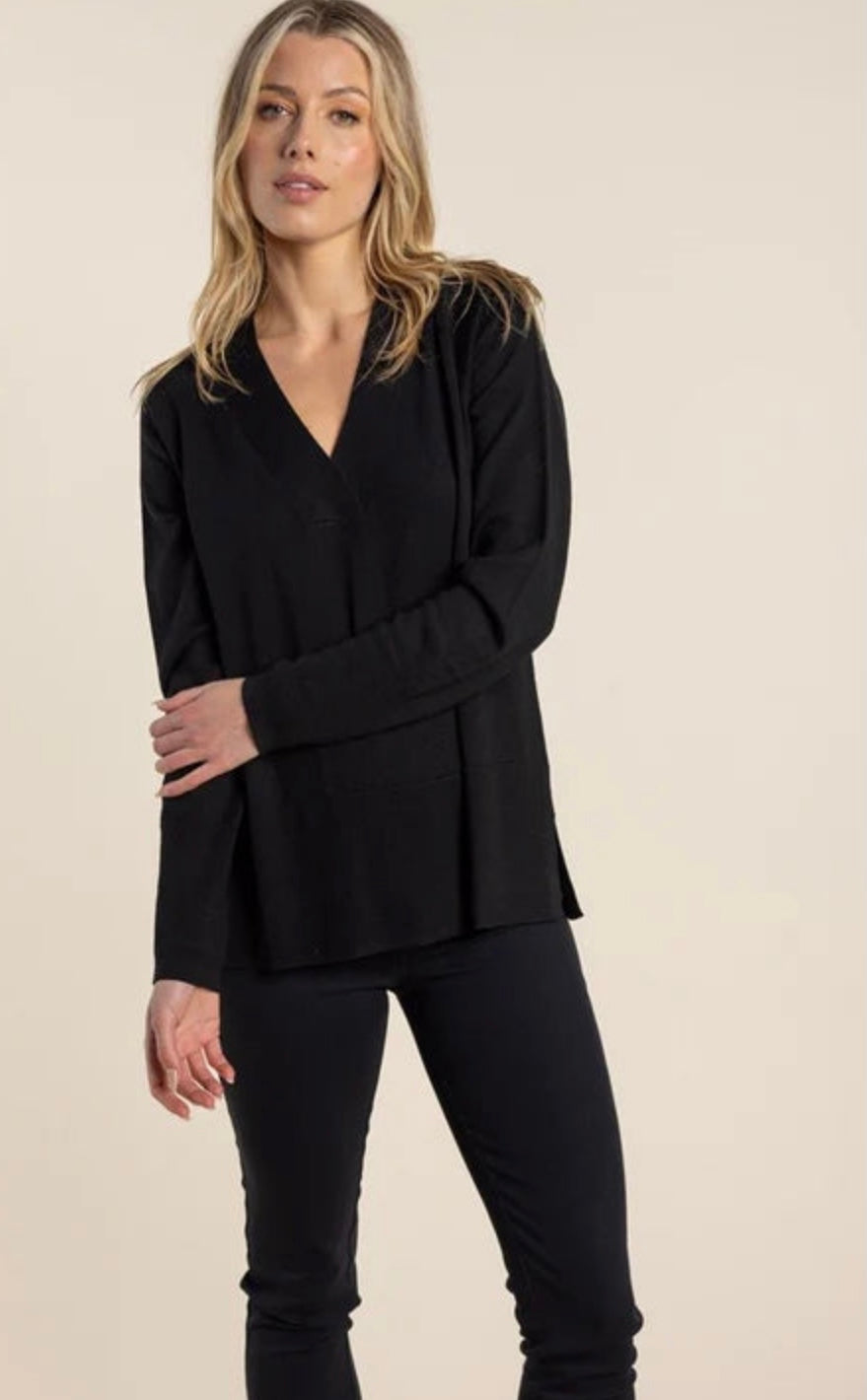 Two T’s Merino V Neck. 2723