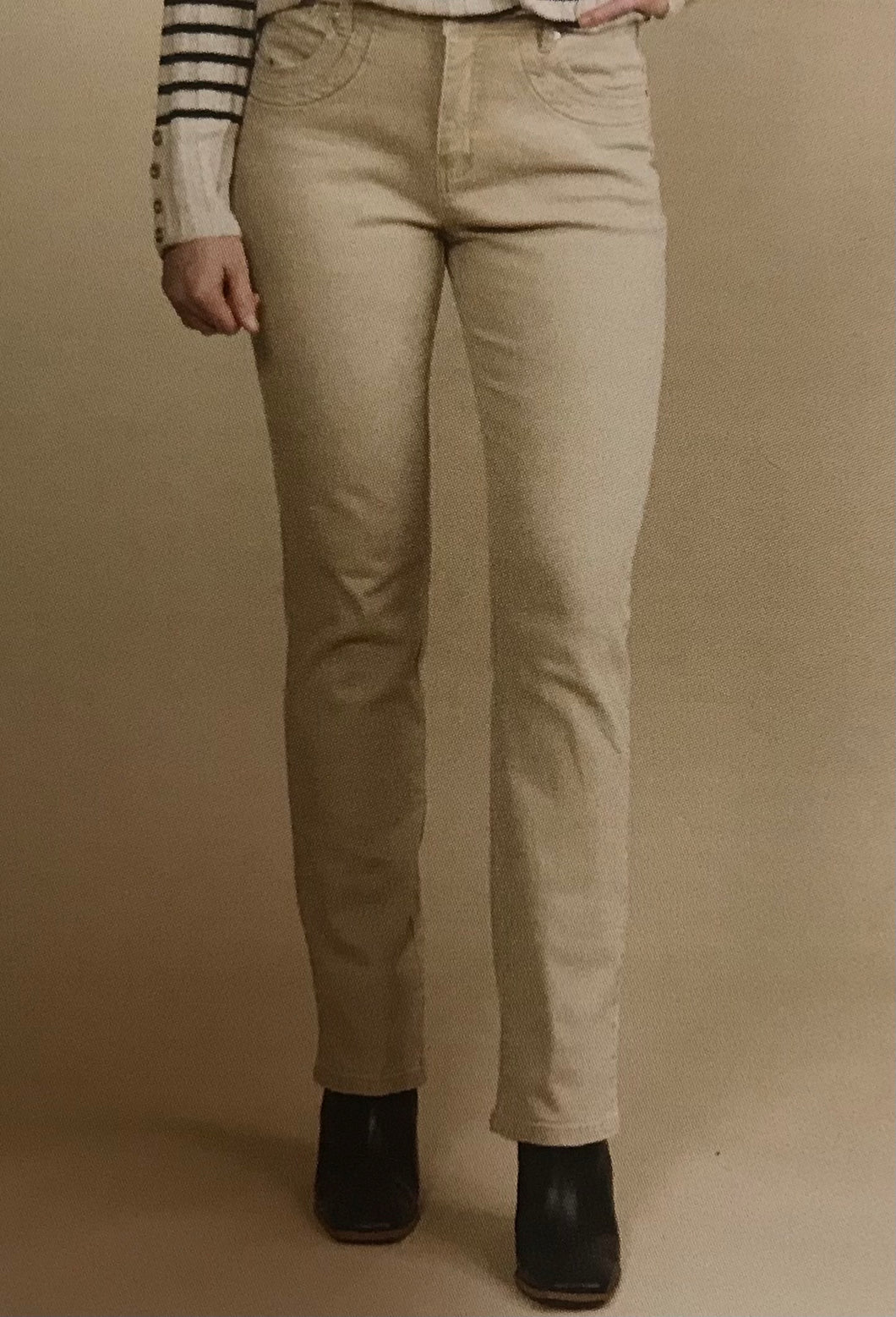 Slim Leg Jean 9901