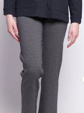Load image into Gallery viewer, Pic of Bunch Skinny Pant
