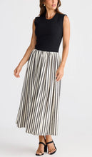 Load image into Gallery viewer, Daphne Dress
