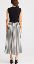 Load image into Gallery viewer, Daphne Dress
