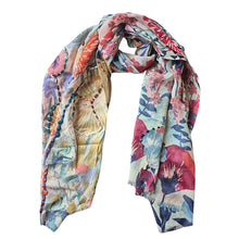 Load image into Gallery viewer, Zoda Pure Wool Scarf

