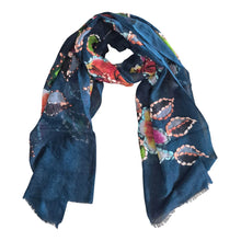 Load image into Gallery viewer, Zoda Pure Wool Scarf
