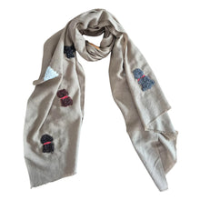 Load image into Gallery viewer, Zoda Pure Wool Scarf
