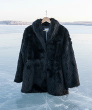 Load image into Gallery viewer, Faux Fur Coat Two-T’s
