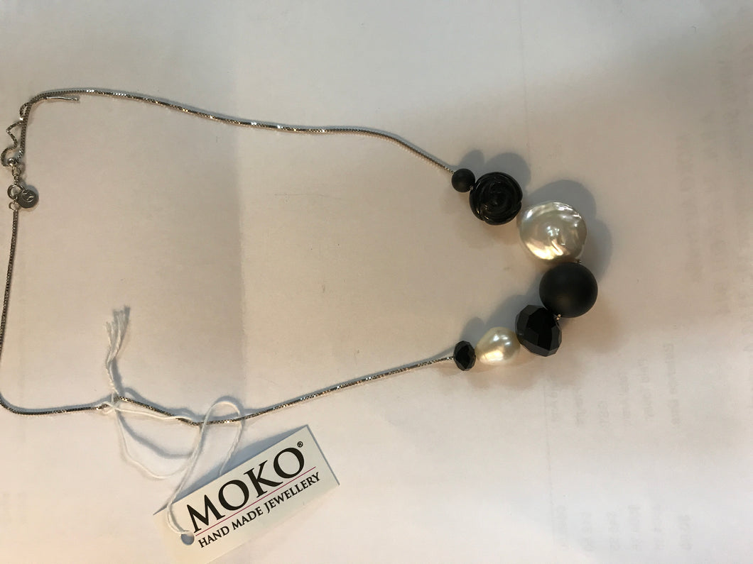 Moko Necklace 5639