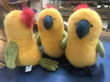 Load image into Gallery viewer, Jellycat Budgeby Parrot
