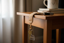 Load image into Gallery viewer, Iris Keyring
