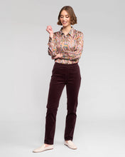 Load image into Gallery viewer, Vassalli Cord Slim Leg Full Length Pull On 234M
