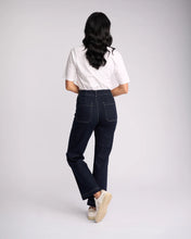Load image into Gallery viewer, Vassalli 5995A Daily Jeans
